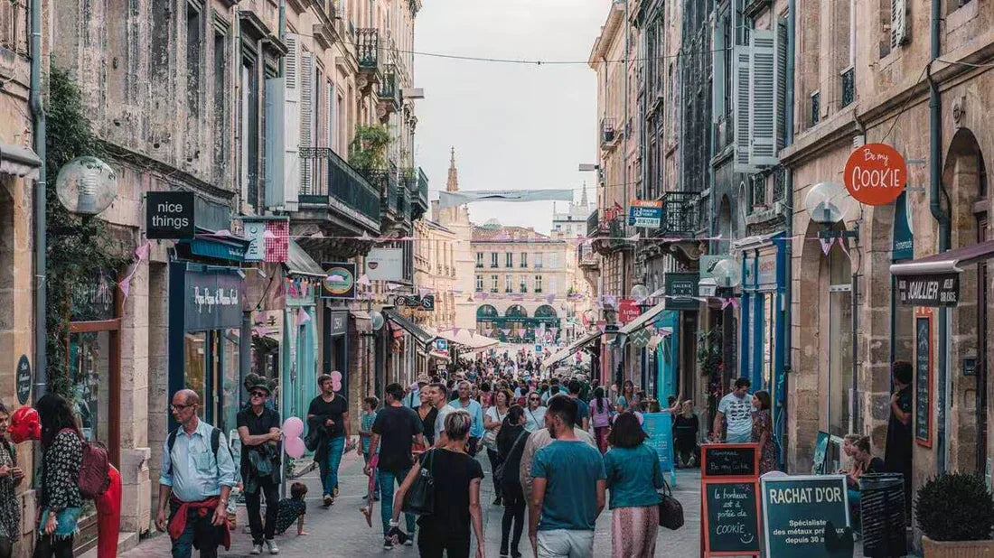 Rue des Remparts, Bordeaux – Little Green Cocoon