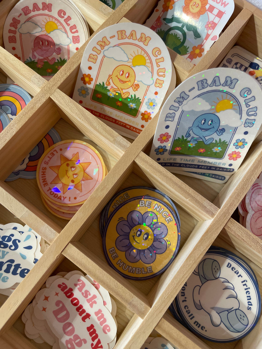 photo des Stickers bim bam studio très colorés