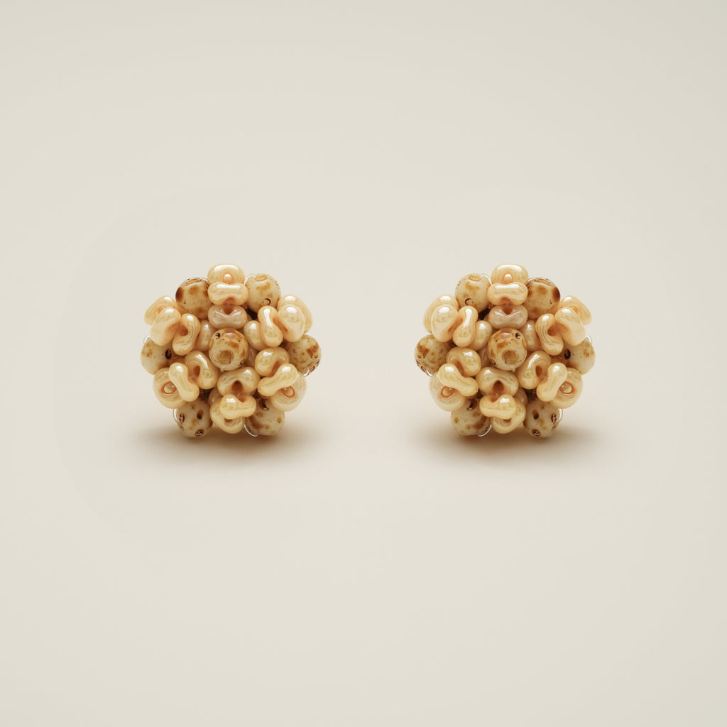 Boucles d'oreilles Camélia détail - Chamini