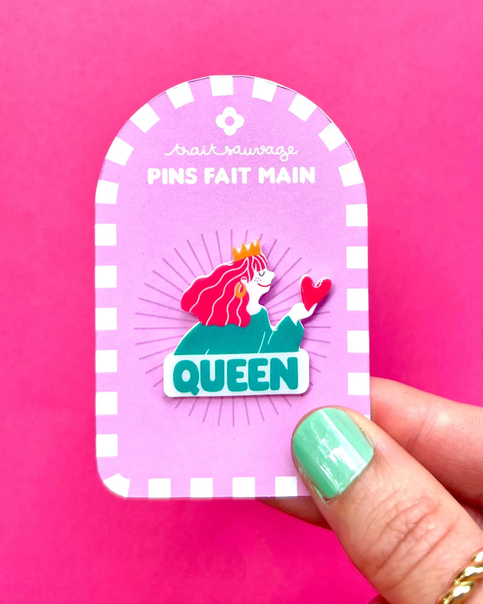 Pin's Queen Cœur