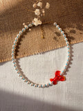 Collier London ZOUZBIJOUX, homard en verre soufflé et perles nacrées