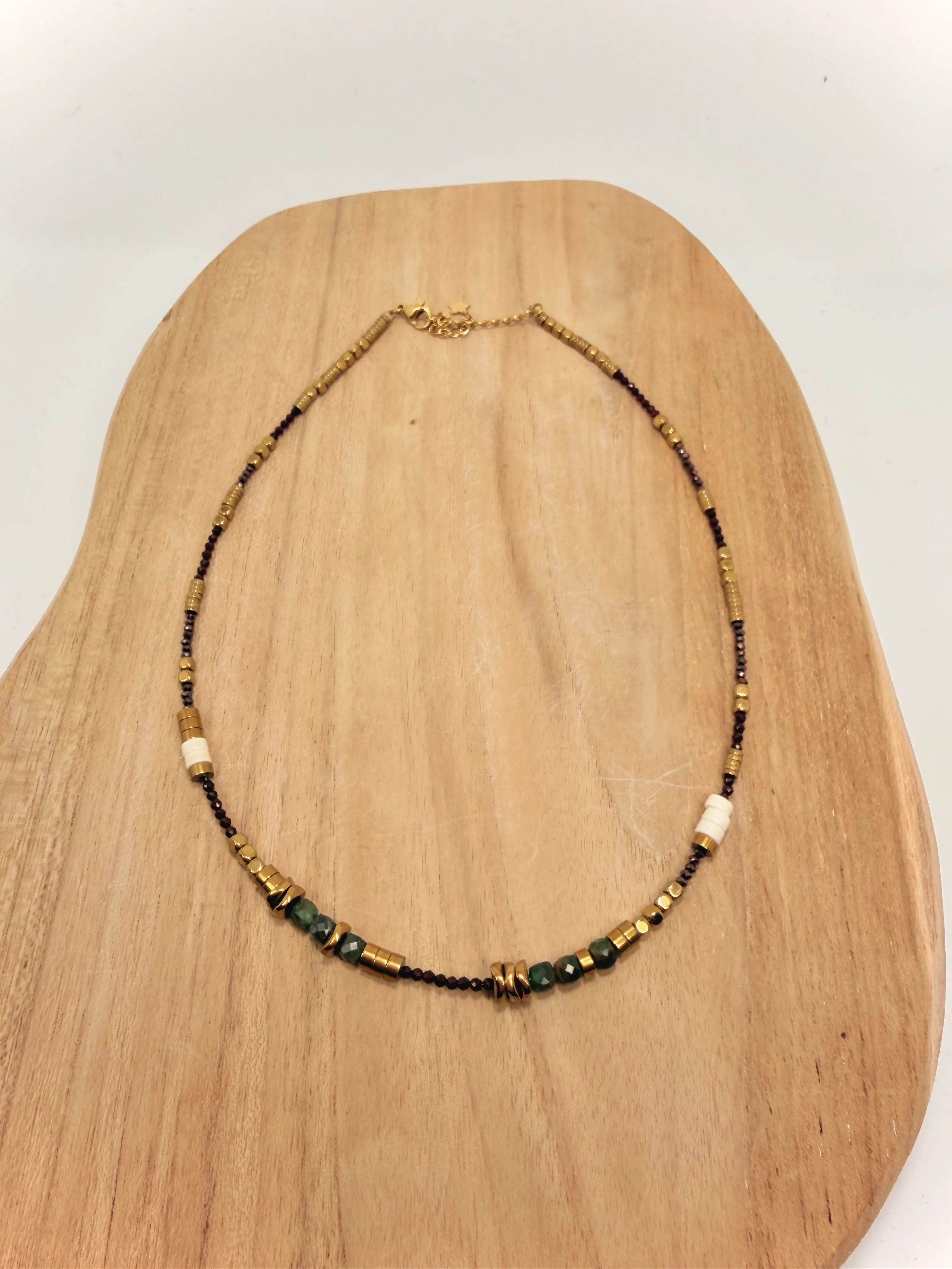 Collier Milan ZOUZBIJOUX porté, longueur réglable