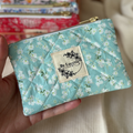 Mini trousse fleurs bleue