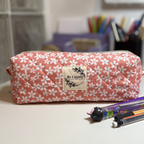 Trousse à crayons fleurs corail
