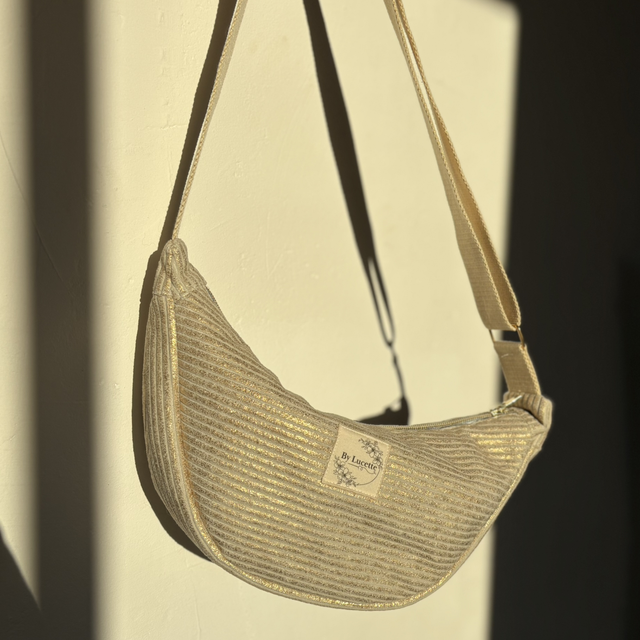 Sac demi lune velours doré