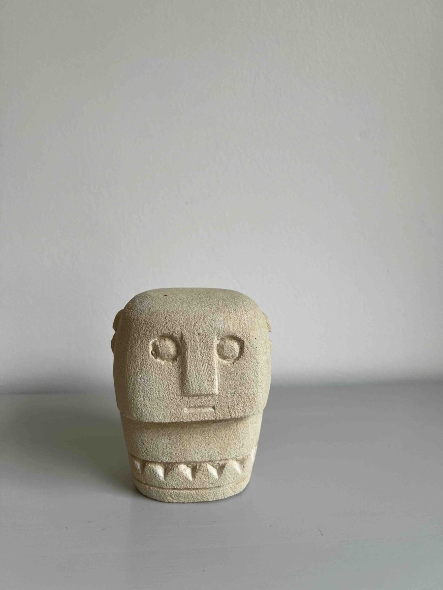 Statuette TACIPI en pierre - B&Inside